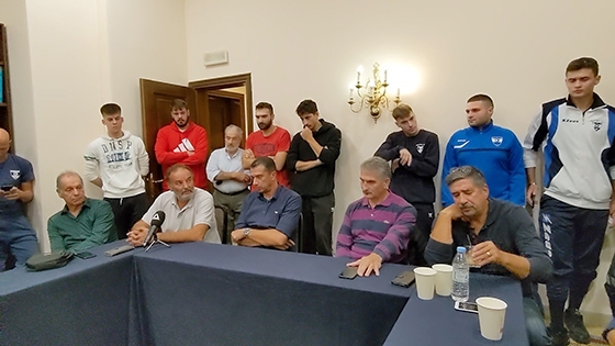 Βόλεϊ: Οι παλαίμαχοι του Εθνικού αναλαμβάνουν την σωτηρία της ομάδας (video)